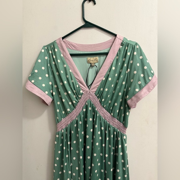 Lindy Bop Ariadne' Green Polka Dot Tea Dress Size 10 - Picture 2 of 5
